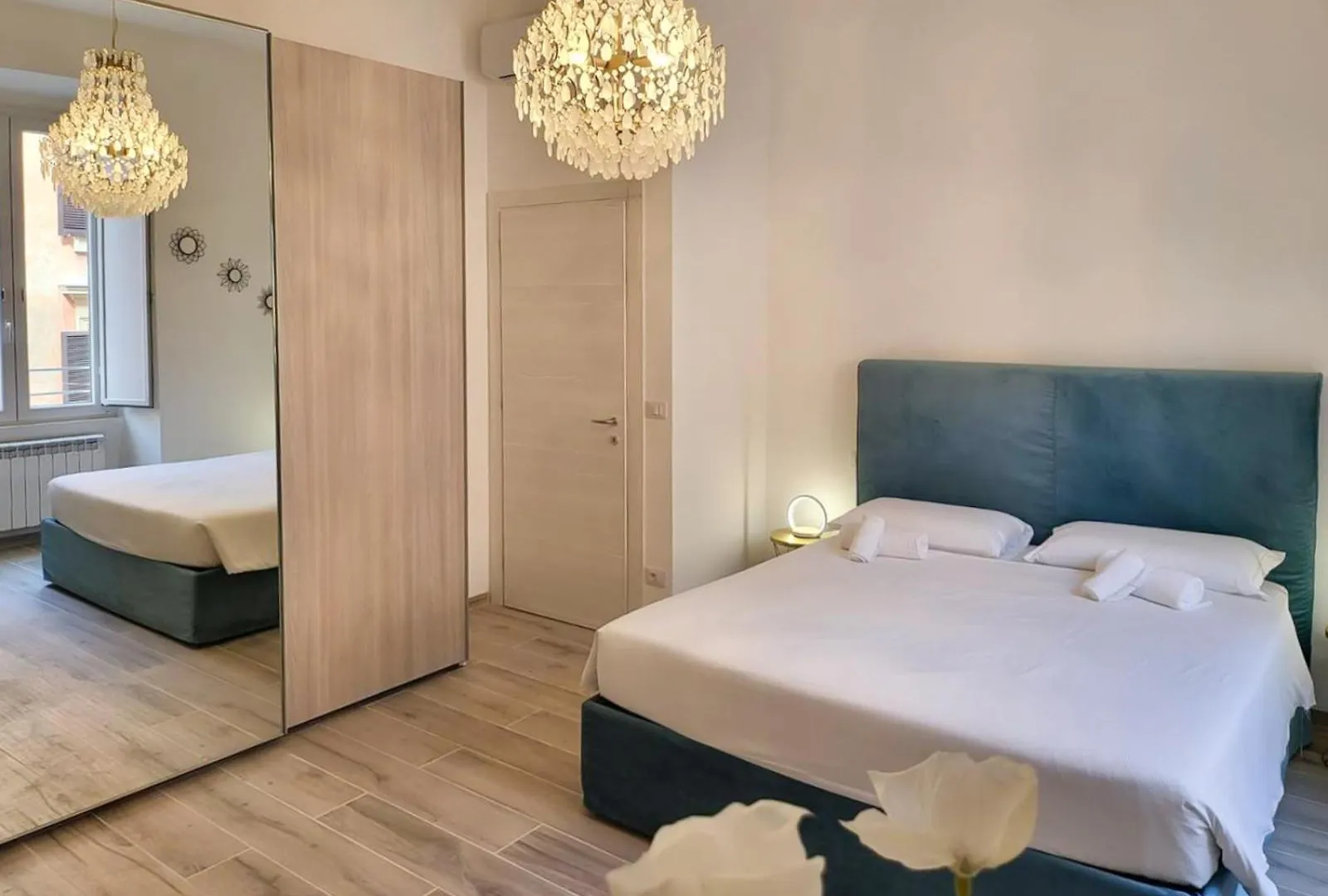 Trastevere Exclusive Three Bedroom Apartment - Top Collection Rome