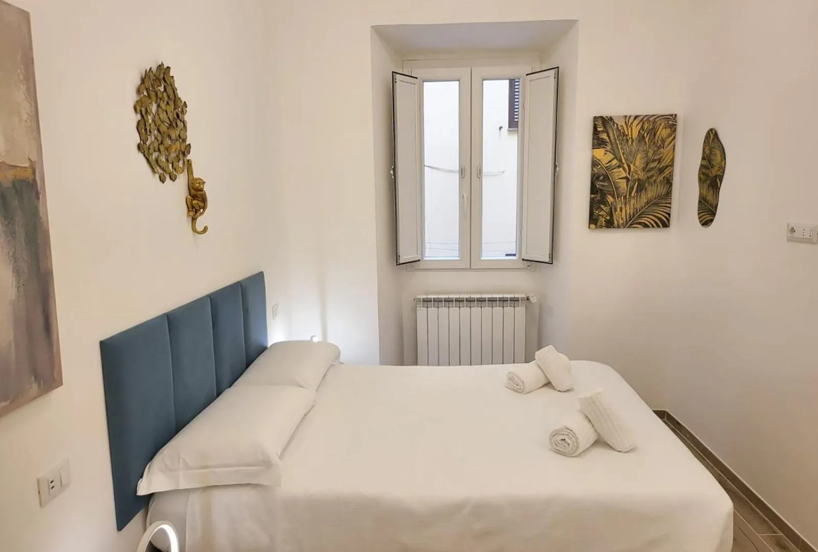 Trastevere Exclusive Three Bedroom Apartment - Top Collection Rome 0*,  Italy