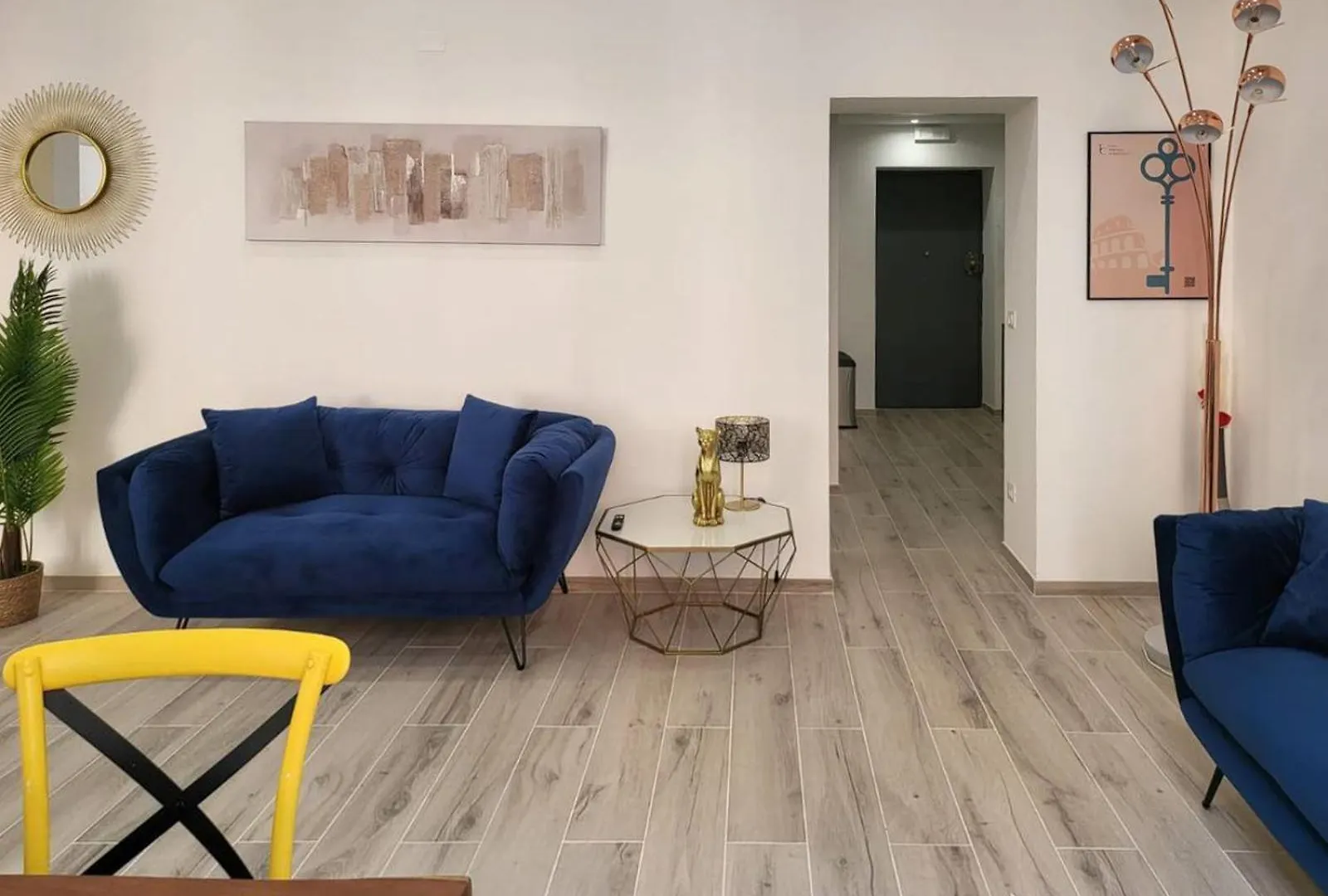 Trastevere Exclusive Three Bedroom Apartment - Top Collection Rome 0*,  Italy