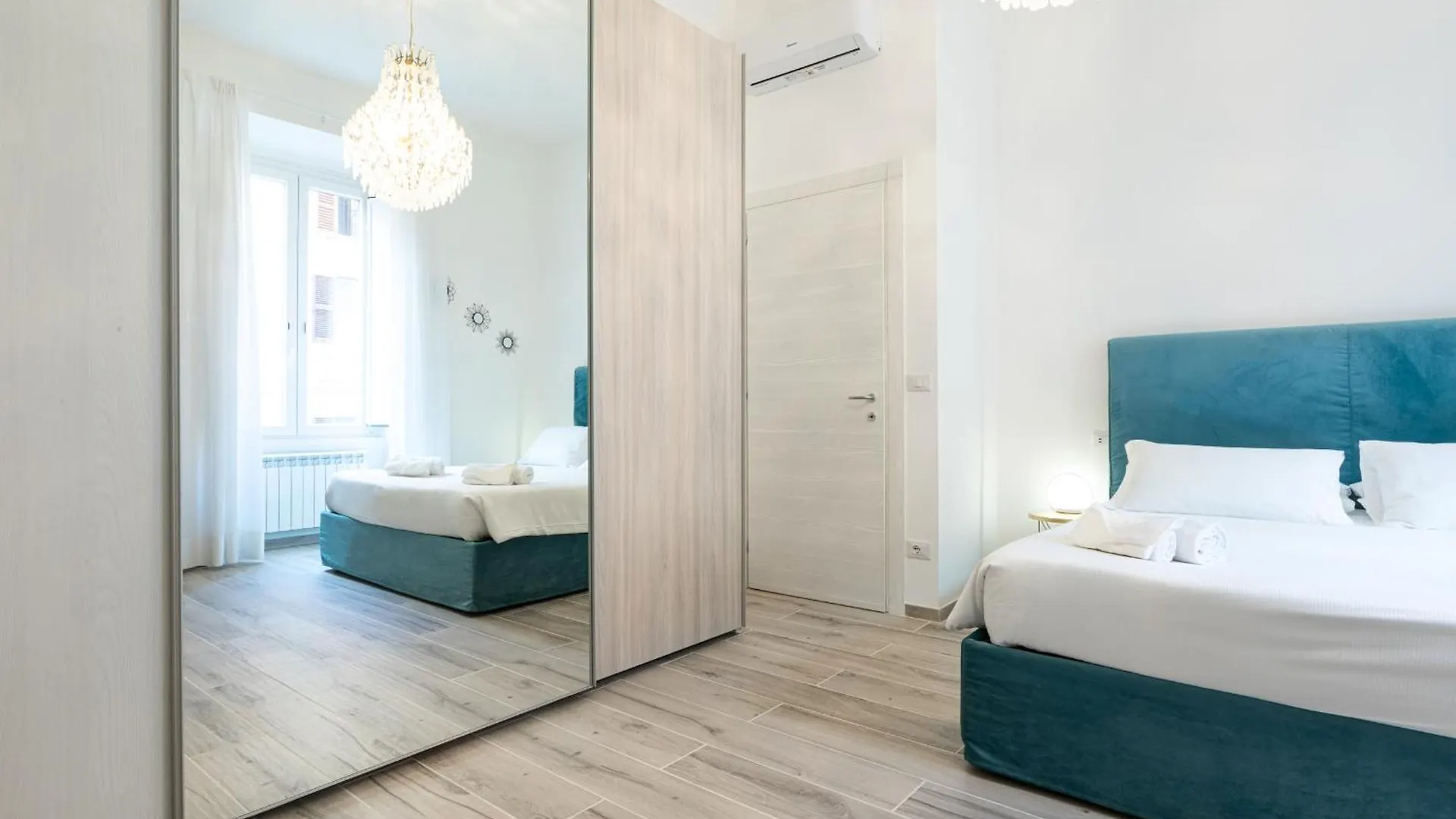 Trastevere Exclusive Three Bedroom Apartment - Top Collection Rome Italy