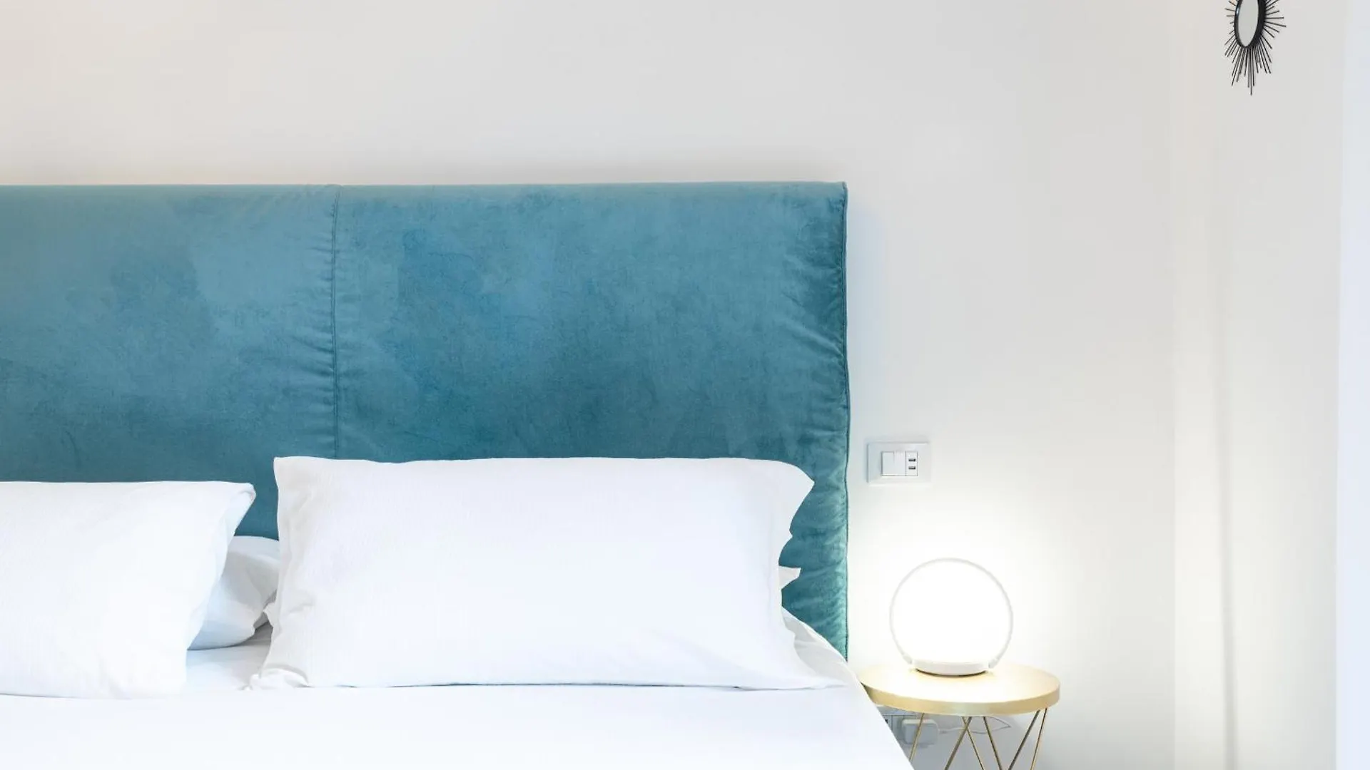 Trastevere Exclusive Three Bedroom Apartment - Top Collection Rome