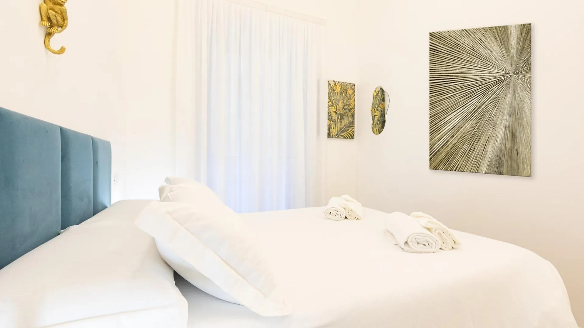 Trastevere Exclusive Three Bedroom Apartment - Top Collection Rome