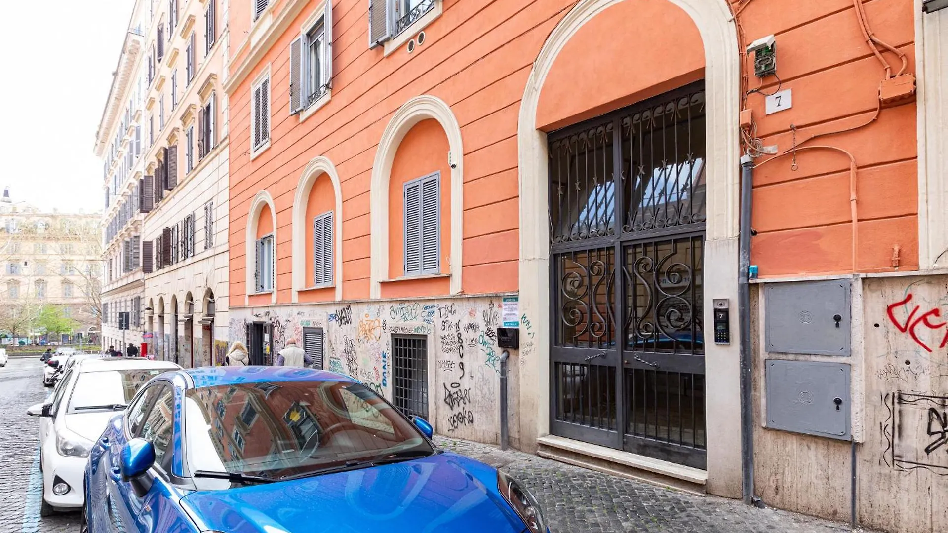 Trastevere Exclusive Three Bedroom Apartment - Top Collection Rome